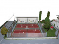 Creglinger Sporthotel mit Tennisanlage am Bergrand