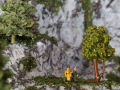 Preiser Holzfiguren am Berg